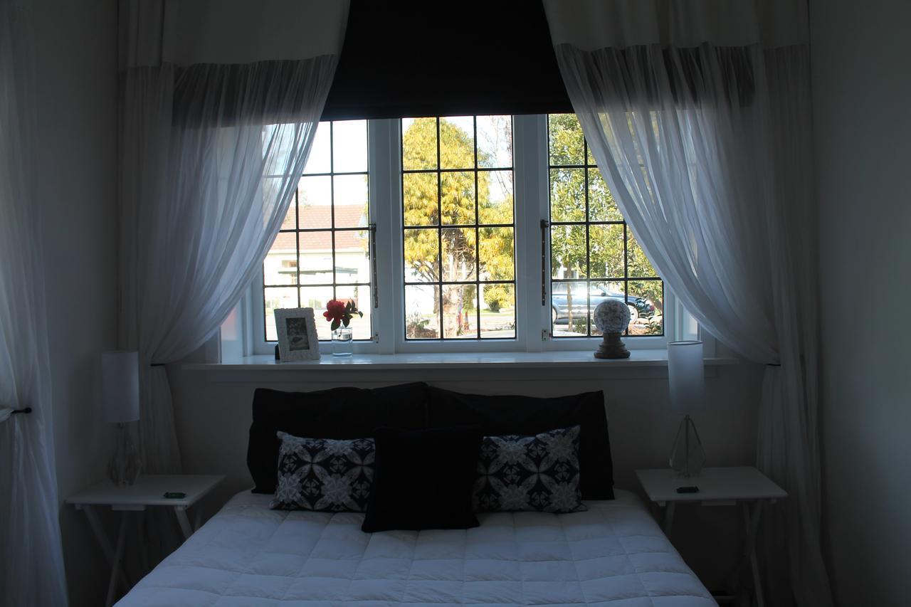 Beautiful Bungalow Cbd Μπλένχαϊμ Εξωτερικό φωτογραφία