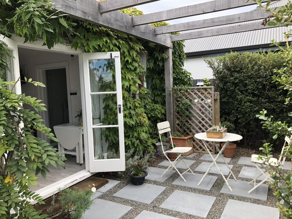 Beautiful Bungalow Cbd Μπλένχαϊμ Εξωτερικό φωτογραφία