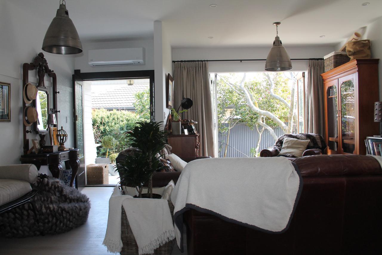 Beautiful Bungalow Cbd Μπλένχαϊμ Εξωτερικό φωτογραφία